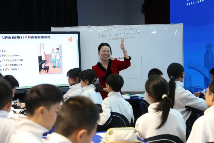 学部特色 | 小班教学怎样让学生成为课堂的主角?